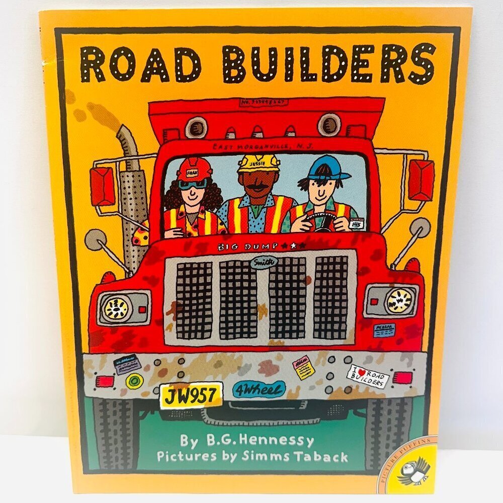 Road Builders - Paperback By Hennessy, B.G. - VERY GOOD